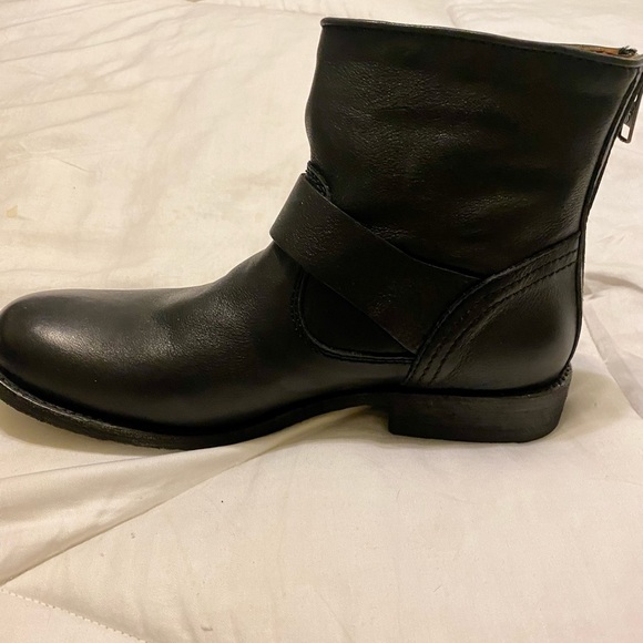 Frye Tyler Engineer Boots - Picture 6 of 6